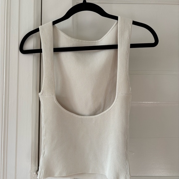 Aritzia Babaton White Ribbed Sculpt Knit Tank Top - Picture 2 of 5
